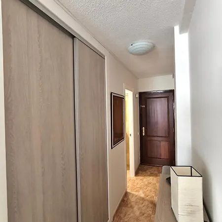 Apartment Atlantico - Pool, Ac, Parking, Close To The And Center *